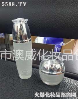 智能化升级 广州澳威化妆品包装厂的软件及辅助设备实践